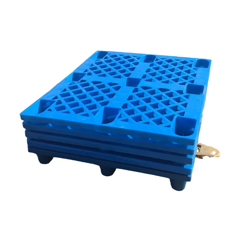 Pallet in plastica per esportazione monouso, nidificabile, in HDPE riciclato per carichi leggeri, nove piedi, con accesso a 4 vie