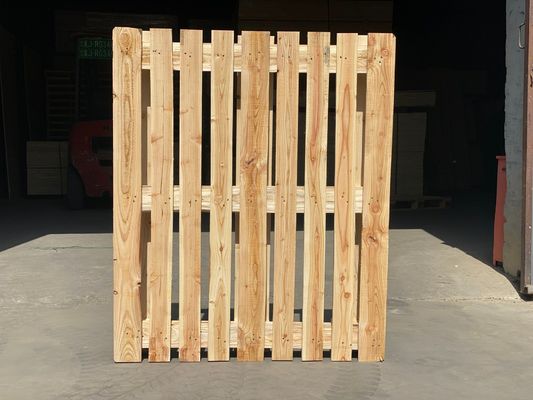Buon prezzo Euro pallet di legno riciclato Epal Euro standard pallet 4 way in linea