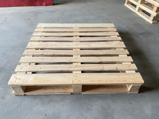 Buon prezzo Pallet termicamente trattati in legno massello pallet a quattro vie durevoli per carrelli elevatori in linea