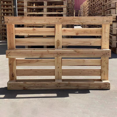 Buon prezzo Pallet di legno forniti per l'uso in magazzini di stoccaggio marittimo in linea