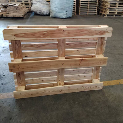 Buon prezzo Pallet in legno certificato EPAL con dimensioni personalizzabili ed elevata durata per spedizione e stoccaggio in linea